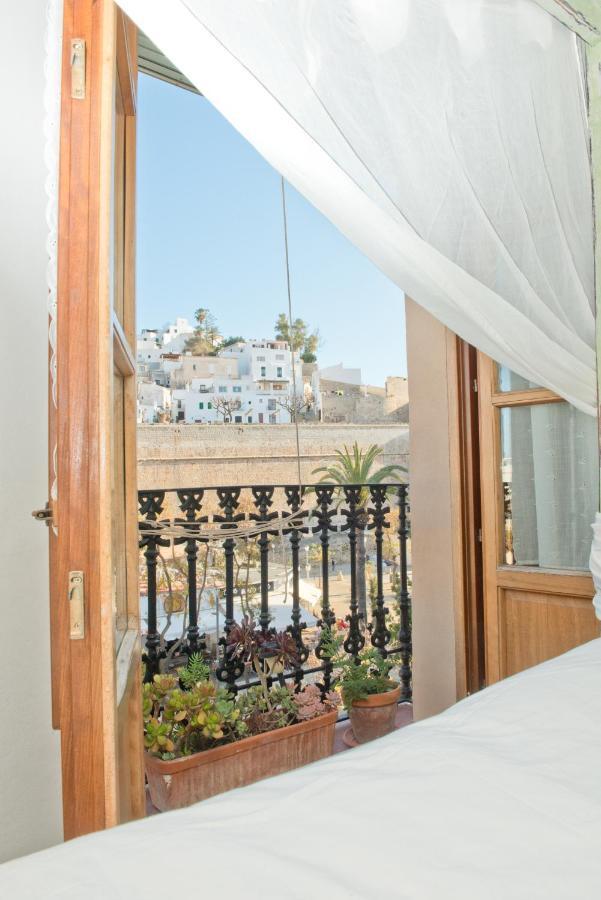 Hotel Casa de huéspedes Vara De Rey à Ibiza Extérieur photo